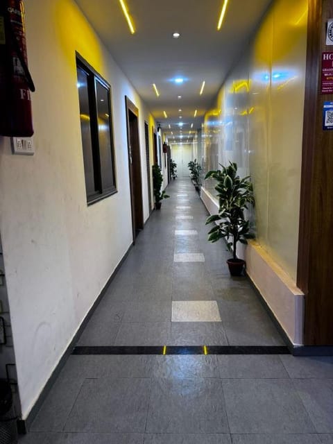 Hotel MD Grand Vacation rental in Vadodara