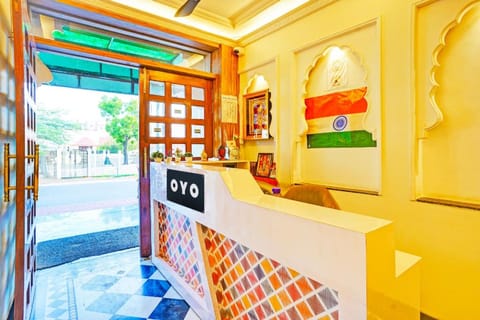 OYO The Paradise Restaurant Vacation rental in Udaipur