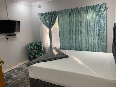 Saba Saba Guest House Vacation rental in Pretoria