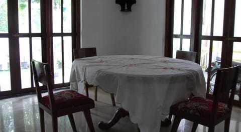 Chelli Homestay Vacation rental in Negombo