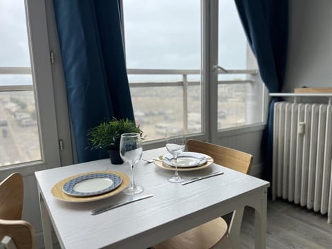 La Mouette Vacation rental in Calais