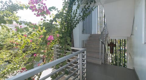 OYO 778 Fat J Apartelle Vacation rental in Lapu-Lapu City