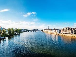 Villa in Maastricht with Sauna  Bubble Bath Villa in Maastricht