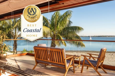 Great location directly on the beach!