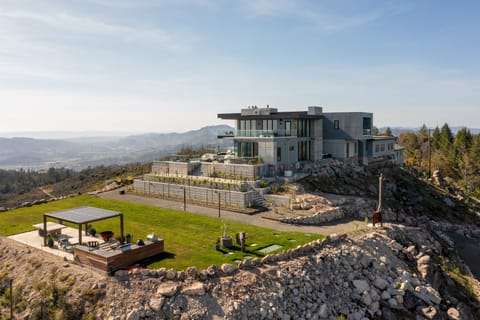 Plenty of seating for all.