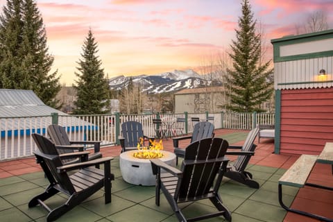 Spacious deck with mountain views.