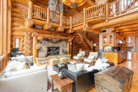 Cozy cabin vibes in the main living room.