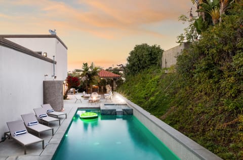 Your San Diego oasis is calling.