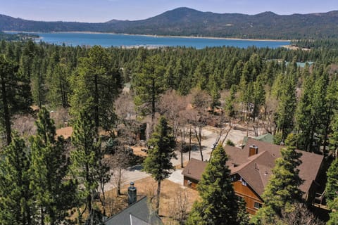 Minutes from the lake, marina, and tons of family-friendly activities.