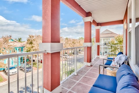 Enjoy morning coffee on the balcony.