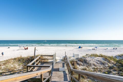 Steps down to the beach.