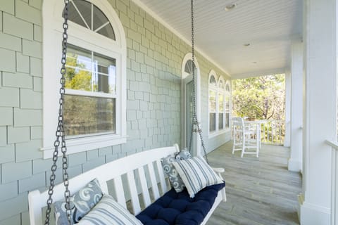 Porch swing!