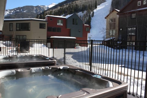 Communal hot tub.