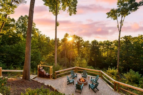 Experience the mountains from Juliet.