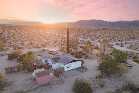 Your retreat sits on the outskirts of Joshua Tree National Park.