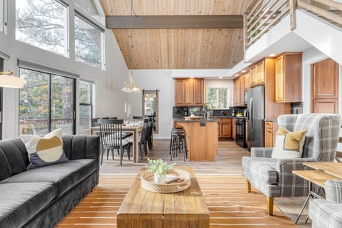 Open-concept common area makes it easy to connect.