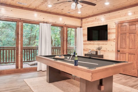 Game room features a pool table. (Bluestem)