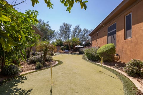 Your own private putting green!