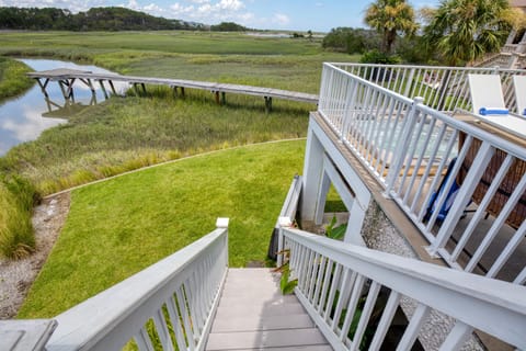 Explore the pier over the nearby water.