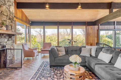 Ping pong table in the garage.
