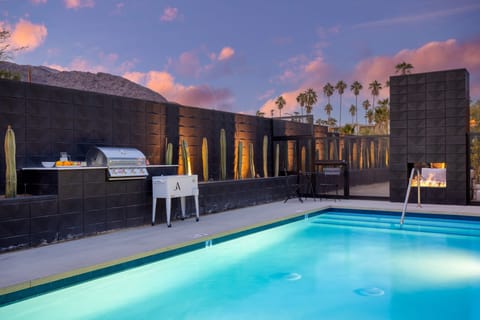 Welcome to Palm Springs!