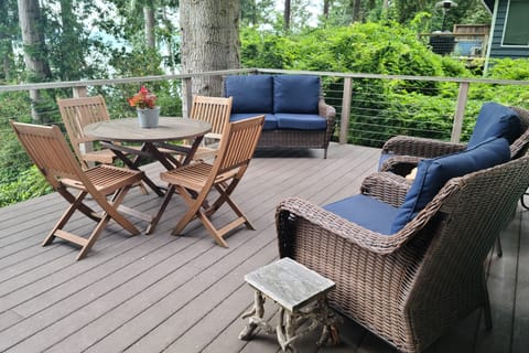 Additional patio furniture gives you even more comfortable seating options.