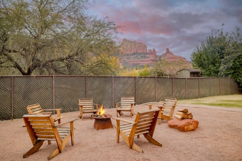 Firepit with views.