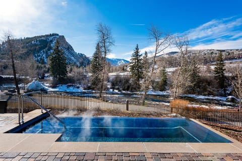 Located in the Westin Riverfront Resort, you'll have access to amenities, including a hot tub with mountain views.