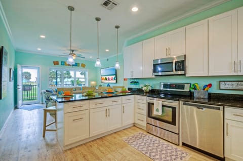 Full suite of appliances in the kitchen.