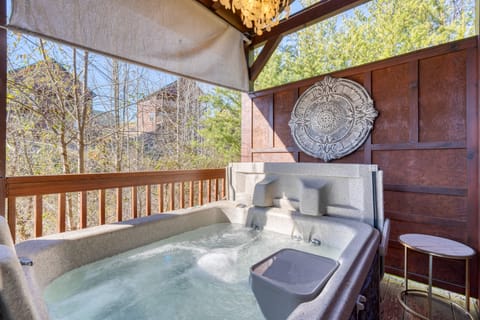Hot tub on the balcony.