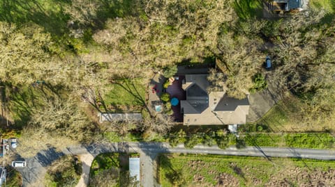 Sonoma County is calling.