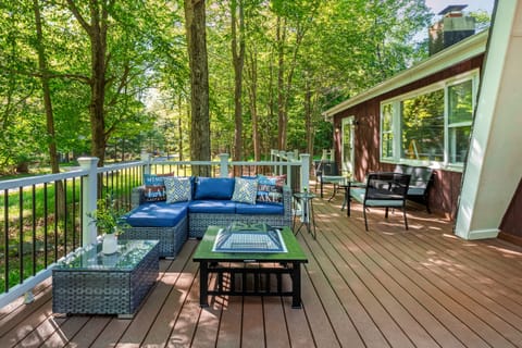 Gather and relax: our deck features ample seating for everyone.