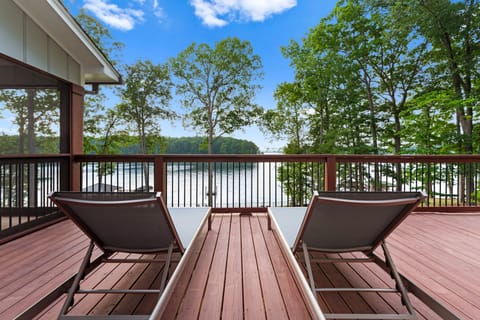 Welcome to Water Break at the Lake, endless lake views and a swimming dock!