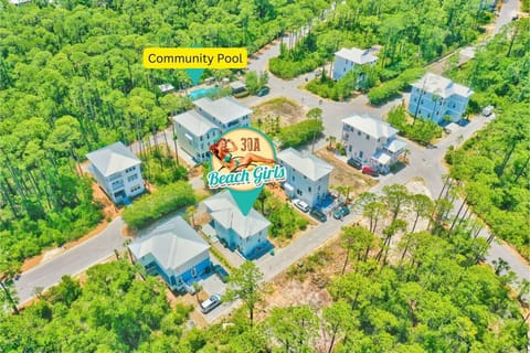 Neighborhood and communal pool.