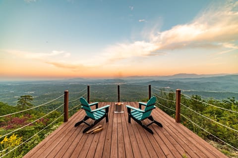 Panoramic Smoky Mountain views.