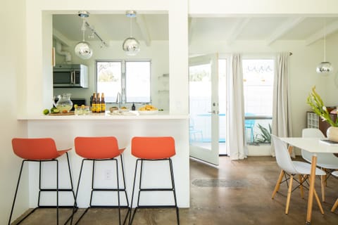 3 Private 1 Bedroom Units at The Wesley! Sleeps 12! House in Palm Springs