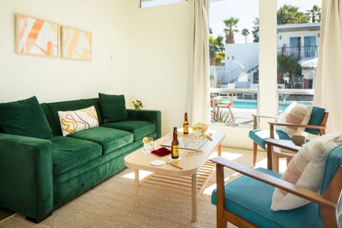 3 Private Rooms At The Wesley Hotel | Perfect for Group Stays House in Palm Springs