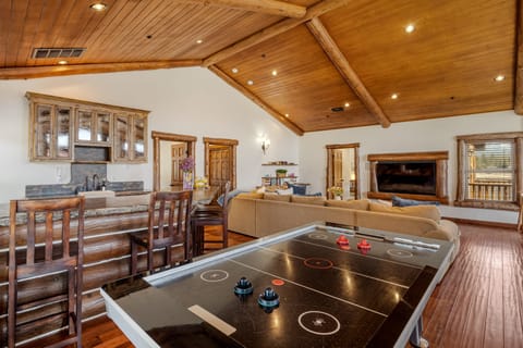 Air hockey table - Challenge your family or friends!