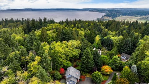 Experience Whidbey Island, AvantStay style!