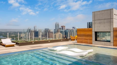 Shared rooftop pool. (Mohawk)