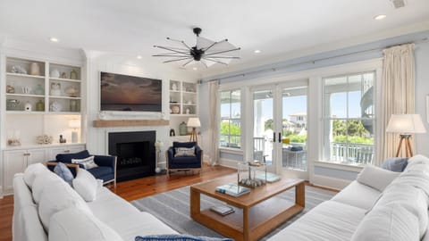 Bedroom 2 features a queen bed and ensuite bathroom (first floor).