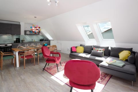 ARTpartment Pink Dream Condo in Laboe