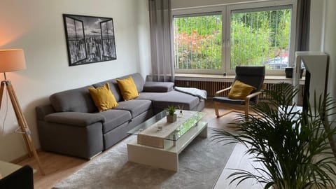 Modern Terrace Apartment Free Wifi Free Parking and Netflix Wohnung in Hamm