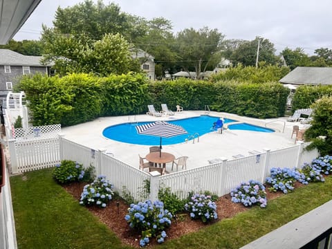 Edgartown Commons Vacation Apartments Apartment hotel in Martha's Vineyard