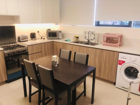 Brown Stone Holiday Homes MH Condo in Al Sharjah