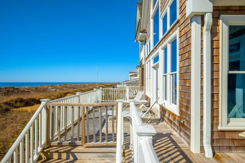 View (from property/room), Balcony/Terrace, Sea view