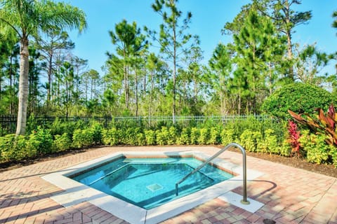 Luxury Disney Themed Condo - Pool & Private Patio House in Four Corners