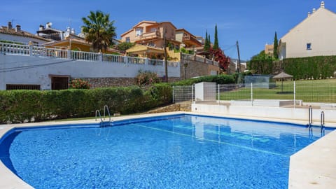 Other, Pool view