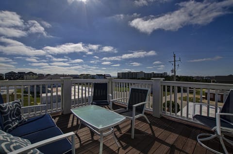 View (from property/room), Balcony/Terrace