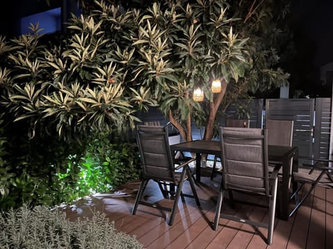Property building, Garden